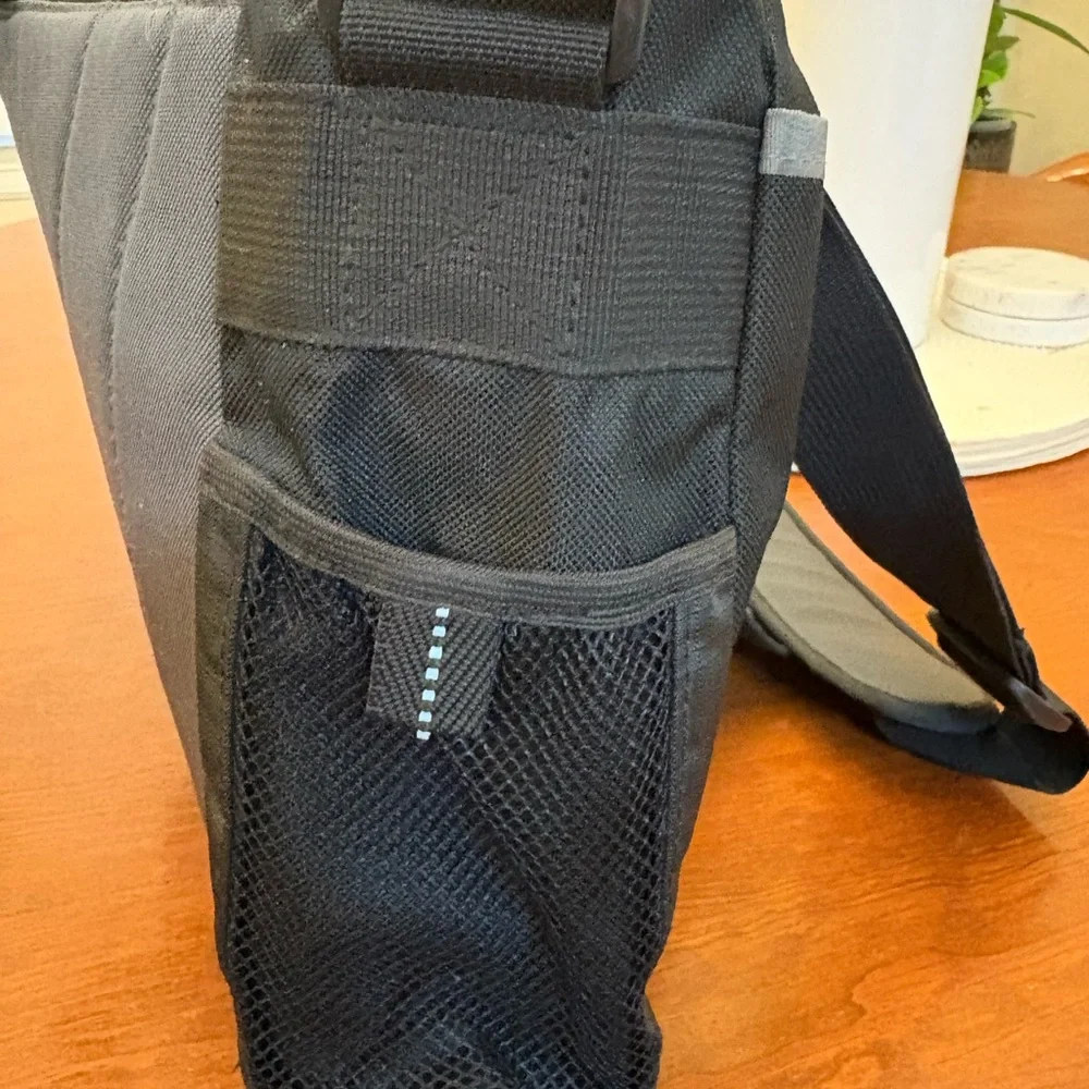 Greatland laptop/messenger bag